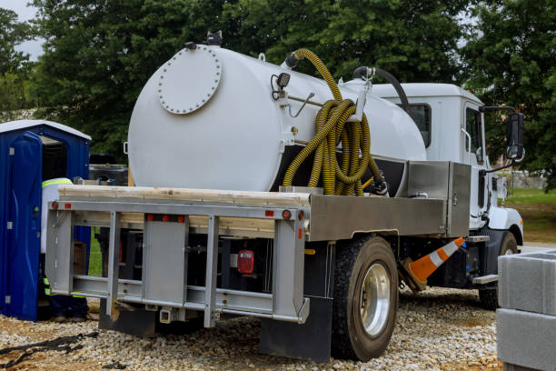 Portable Toilet Options We Offer in Braham, MN